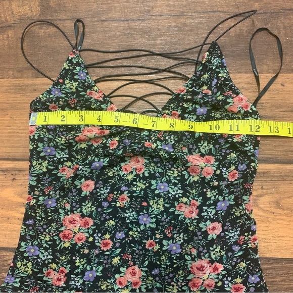 Forever 21 Black Floral Bodysuit Womens Sz S Strappy Mesh Sleeveless Top Stretch - Picture 6 of 7